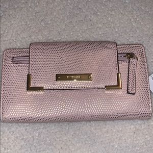 Nine West Pink Scale Up Continental Wallet